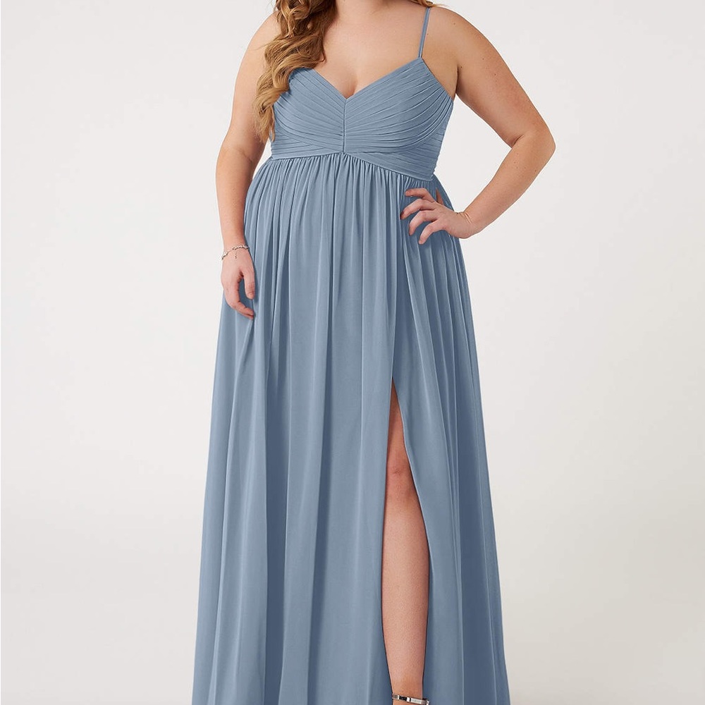 AZAZIE ALIA
A-Line Pleated Chiffon Floor-Length Dress Dusty Blue